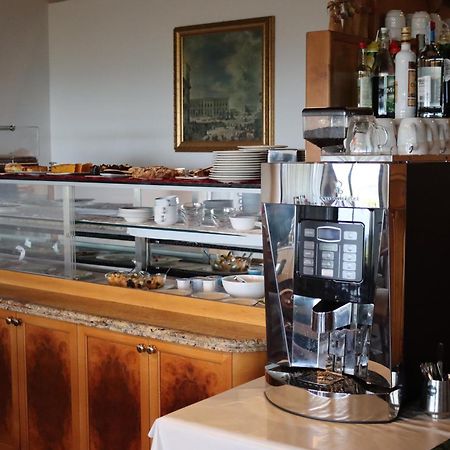 Albergo Alla Pineta Montebelluna Eksteriør billede