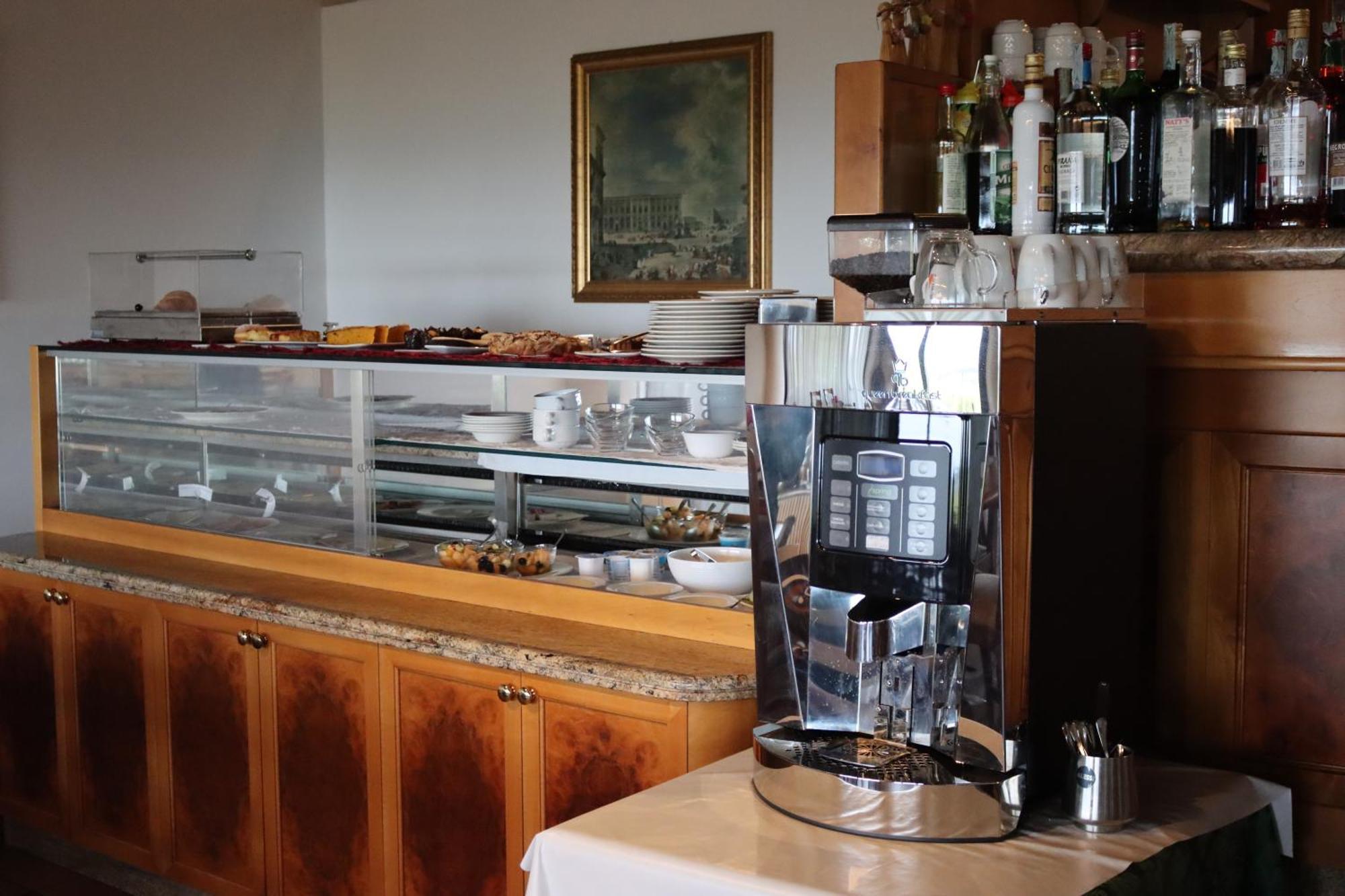 Albergo Alla Pineta Montebelluna Eksteriør billede